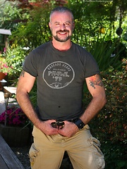 Jake Rowe, Added: 2011-09-06 by Hot Older Male