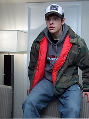 Victor jerking off dick, Added: 2011-09-06 by Nextdoor Male