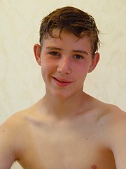 Moteijus - cute boy with erected uncut dick, Added: 2012-07-18 by Sexy Twinks