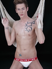 Hot Twink Sex In The Hammock, Flip-Flop Twink Fuck In The Bed!, Added: 2013-08-27 by BadPuppy