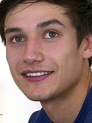 Straight Lean Pup Charlie, Added: 2014-01-17 by English Lads