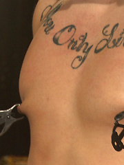 A pain slut and a newcomer - Live Show, Added: 2014-02-20 by Bound Gods