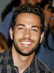 Zachary Levi, Added: 2014-05-28 by East Boys
