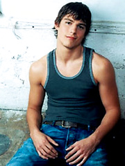 Sean Faris, Added: 2014-06-13 by Keumgay