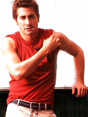 Jake Gyllenhaal, Added: 2014-11-06 by BadPuppy