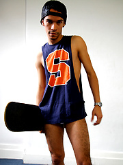 Cute 21 y/o Max Micheals - First time mates, Added: 2015-08-31 by Bentley Race