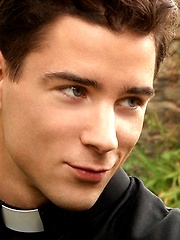 GINO'S GARDEN OF EDEN: With Gino Mosca and Manuel Rios, Added: 2015-12-04 by YoungStraightBoys