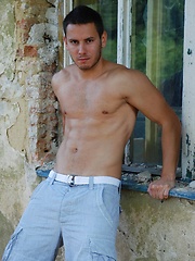 "Abandoned" - James D Naked in The Ruins, Added: 2016-02-15 by ManAvenue
