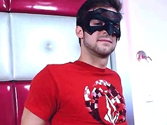 Gabriel grabs his boner and jerking off, Added: 2011-11-12 by Maskurbate