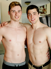 College Jock Collin Simpson FUCKS Uncut Twink Neal Peterson, Added: 2017-12-13 by YoungStraightBoys